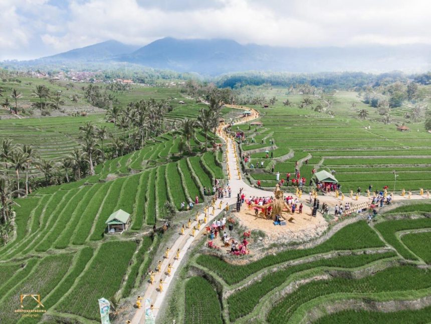 Harmoni Alam dan Budaya dalam Wisata yang Menawan